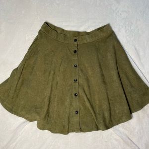Green high waisted skirt